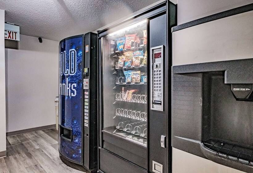 مُتل Days Inn By Wyndham Brunswick Bath Area