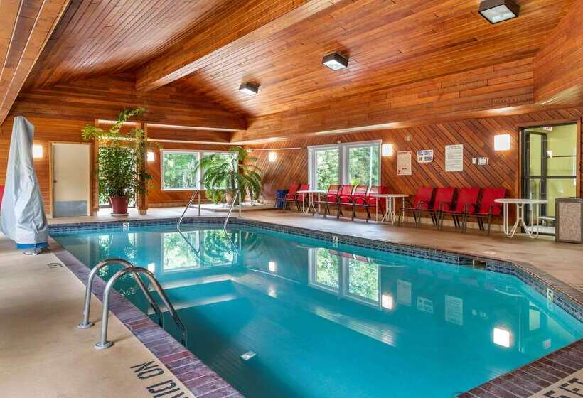 فندق على الطريق Coratel Inn & Suites By Jasper River Falls