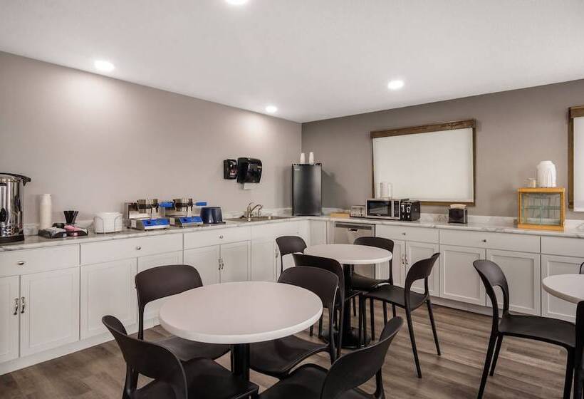 مُتل Econo Lodge Scottsbluff