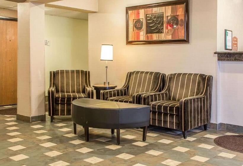 Мотель Quality Inn & Suites Marinette