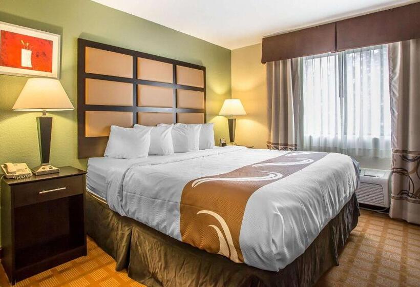 Мотель Quality Inn & Suites Marinette