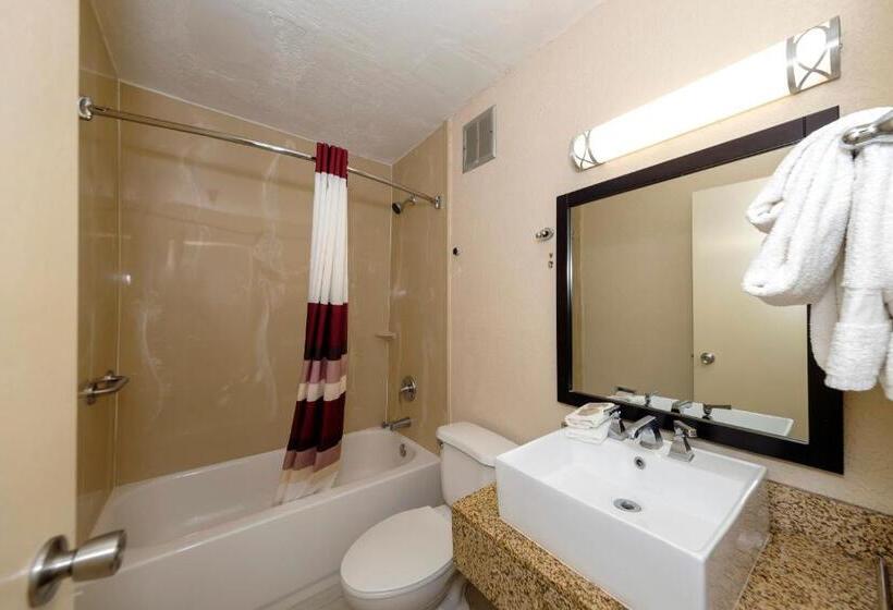 مُتل Red Roof Inn Jacksonville  Cruise Port