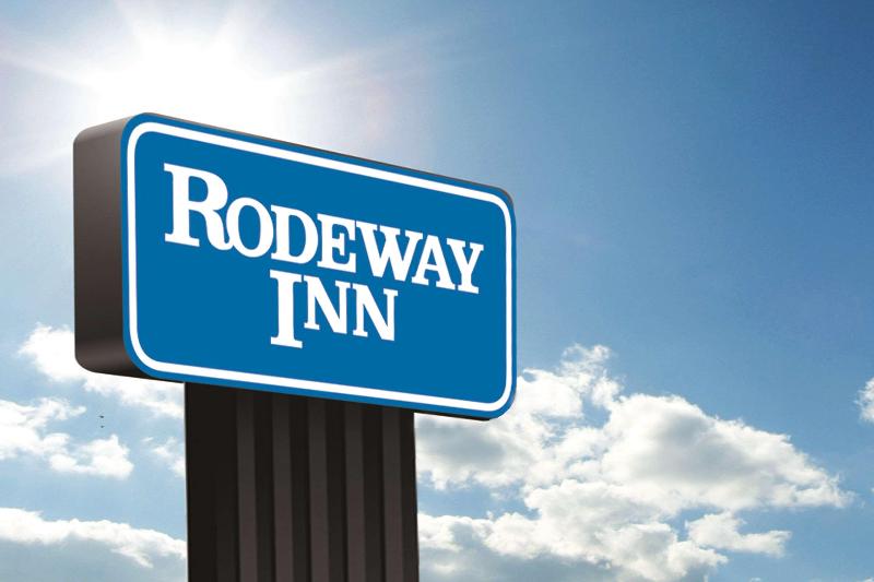 モーテル Rodeway Inn