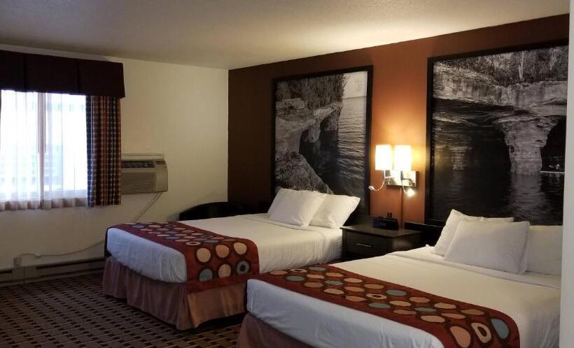 فندق على الطريق Super 8 By Wyndham Ashland