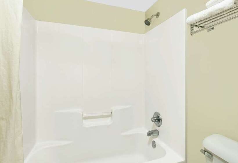 مُتل Super 8 By Wyndham Byron/south Macon