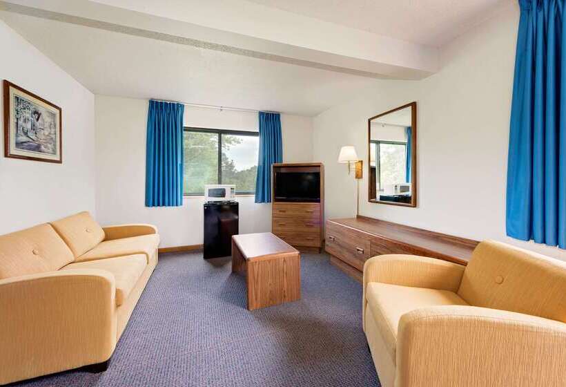 Мотель Super 8 By Wyndham Centerville