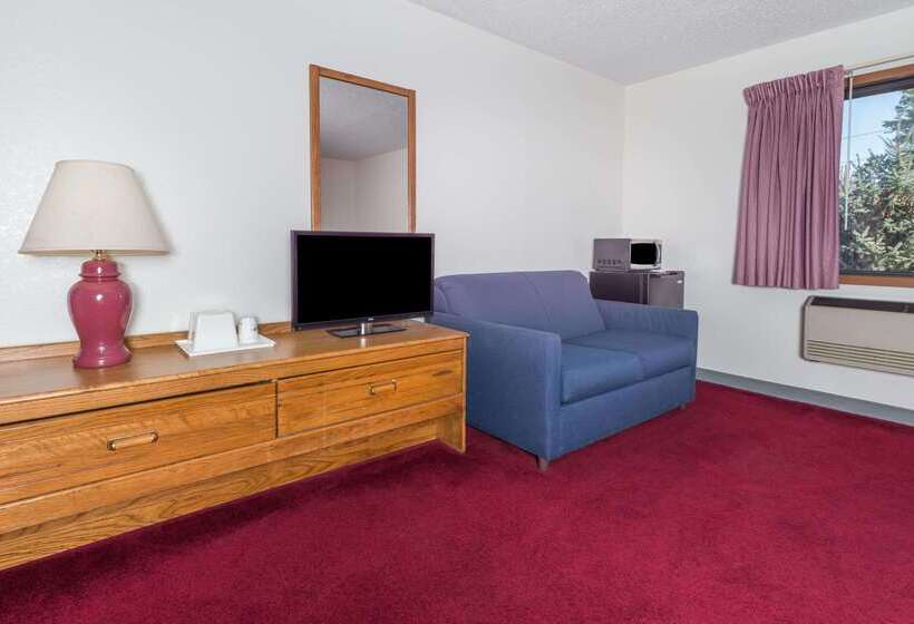 汽车旅馆  Super 8 By Wyndham Front Royal