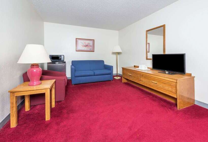 汽车旅馆  Super 8 By Wyndham Front Royal