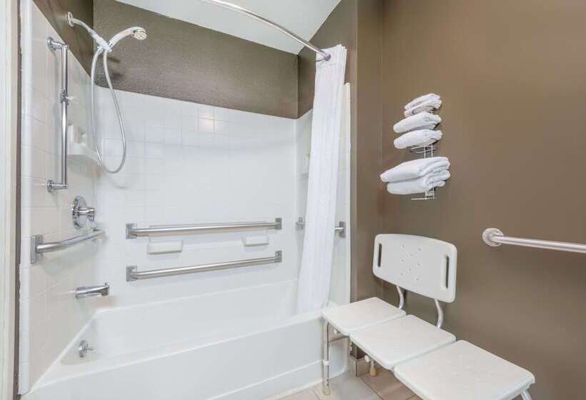 مُتل Super 8 By Wyndham Georgetown