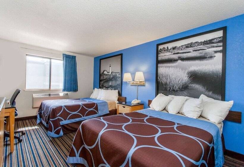 مُتل Super 8 By Wyndham Lewiston Auburn Area