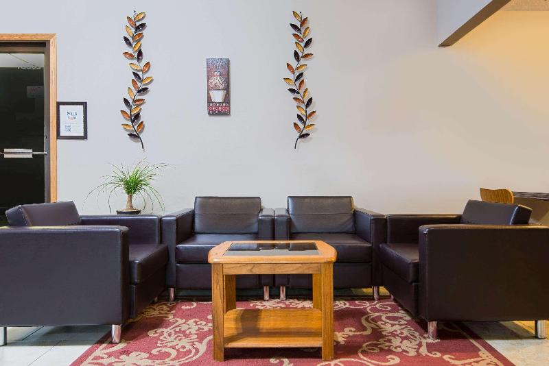 מוטל Super 8 By Wyndham Pella