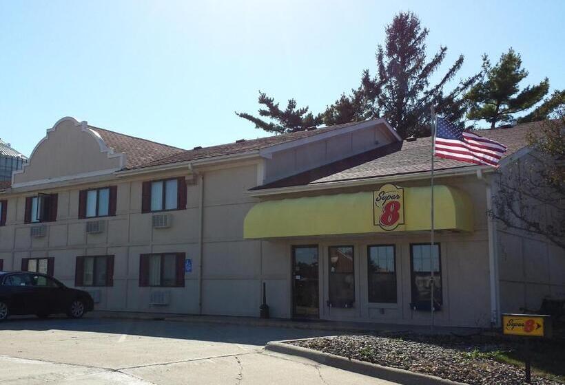 מוטל Super 8 By Wyndham Pella