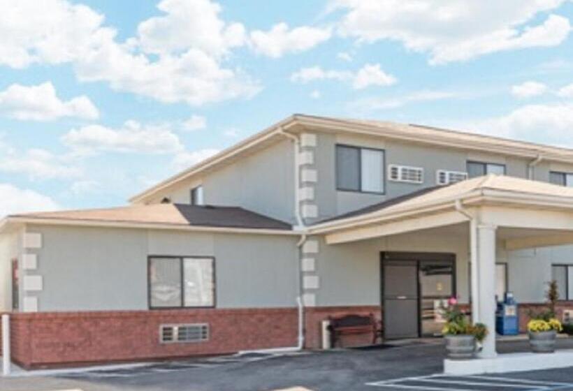モーテル Super 8 By Wyndham Poplar Bluff Missouri