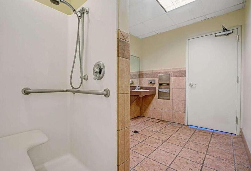 מוטל Super 8 By Wyndham Rogers Minnesota
