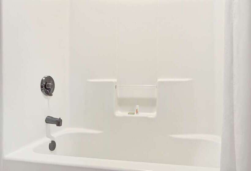 فندق على الطريق Super 8 By Wyndham S Jordan/sandy/slc Area