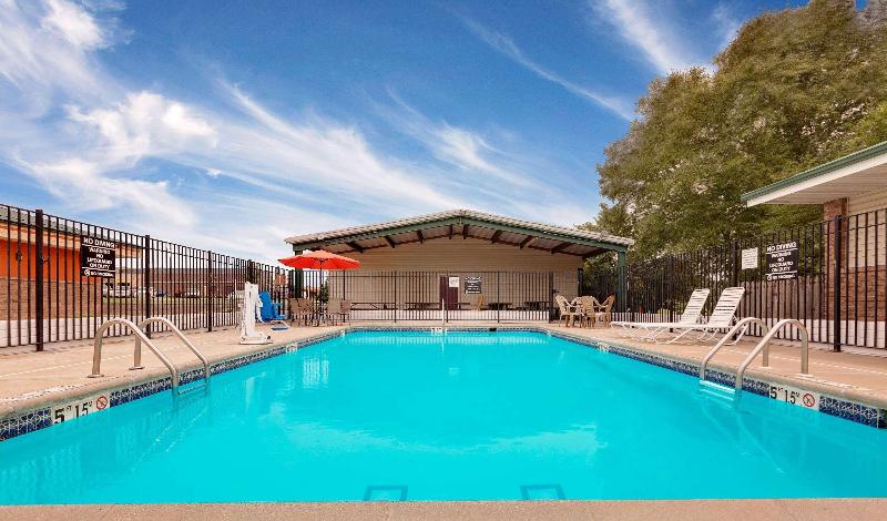 מוטל Super 8 By Wyndham Siloam Springs