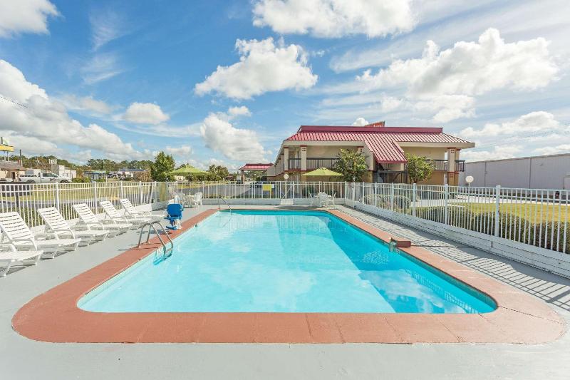 모텔 Super 8 By Wyndham Tifton