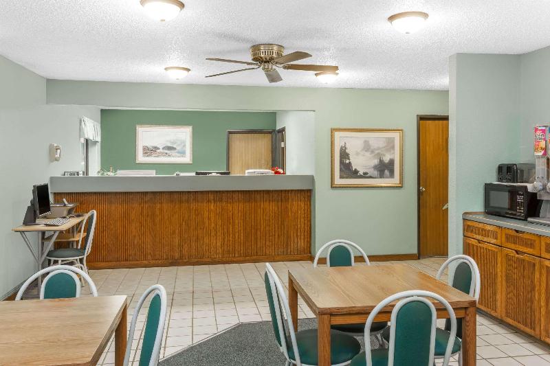 汽车旅馆  Super 8 By Wyndham Washington/peoria Area