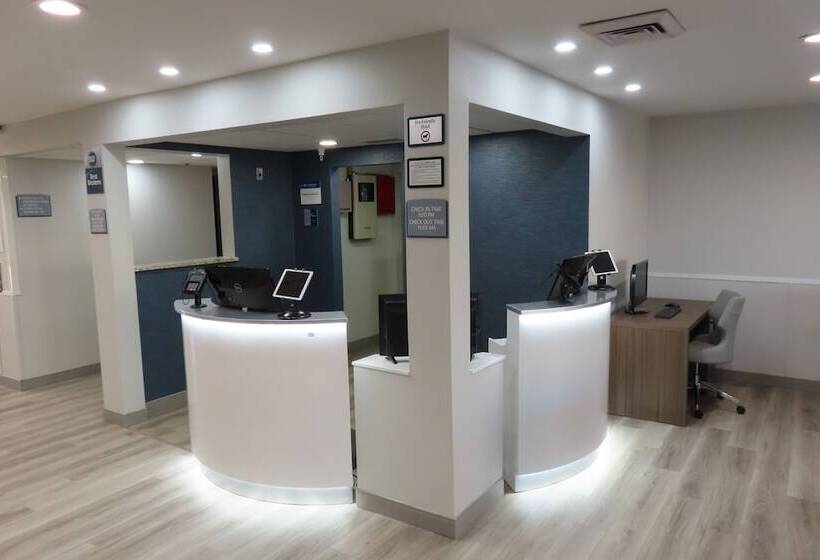 مُتل Best Western North Side Inn