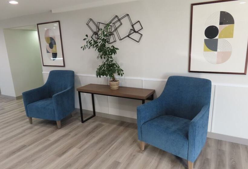 مُتل Best Western North Side Inn