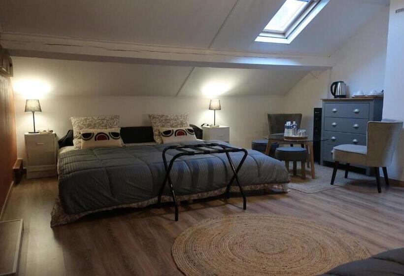 ベッドアンドブレックファースト Chambres D Hôtes Le Chêne
