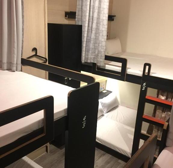 Hermit 84 Hostel