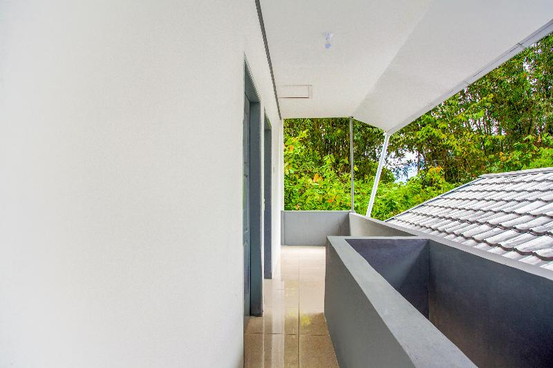 هتل Oyo 2903 Putri Residence Syariah