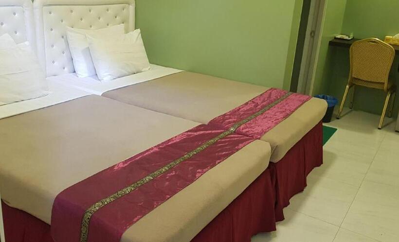 Supreme Hotel Yangon