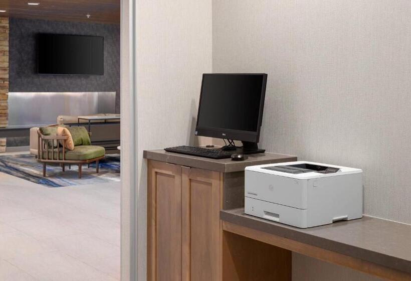 ホテル Fairfield Inn & Suites Morganton Historic Downtown