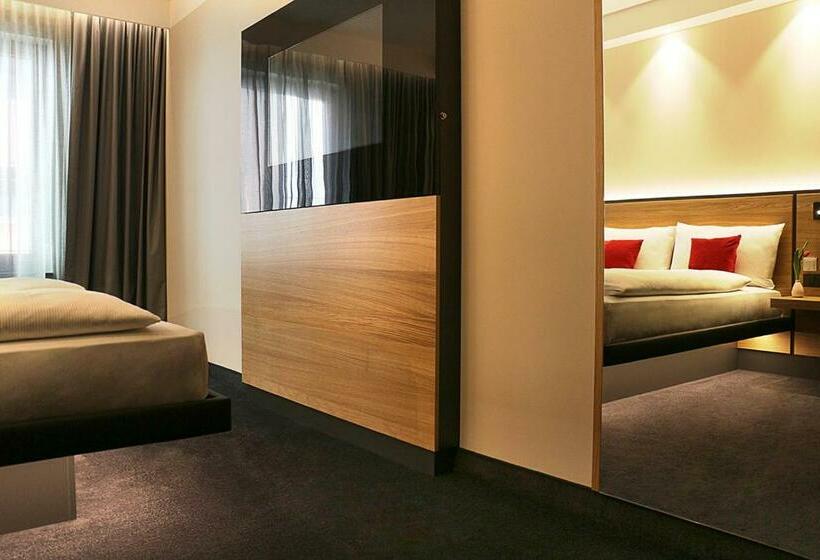 فندق Ginn City And Lounge  Ravensburg
