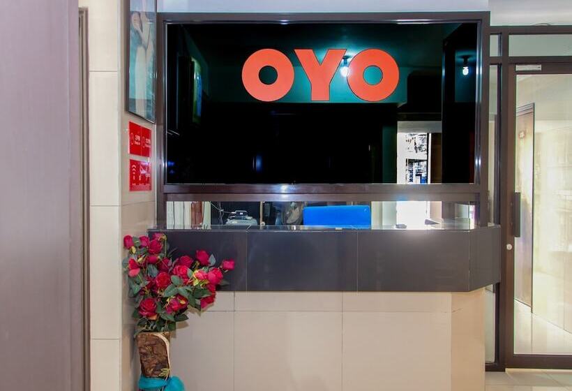 فندق Oyo 89851 Leila