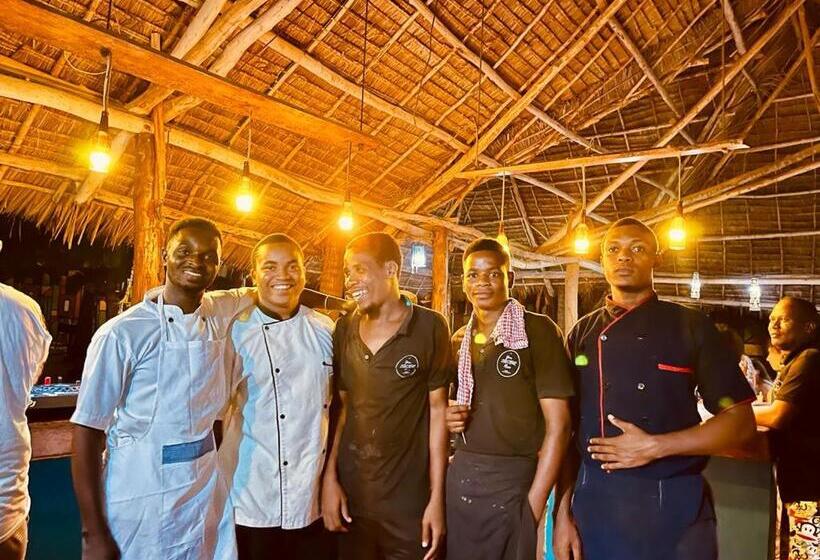 فندق صغير Your Zanzibar Place