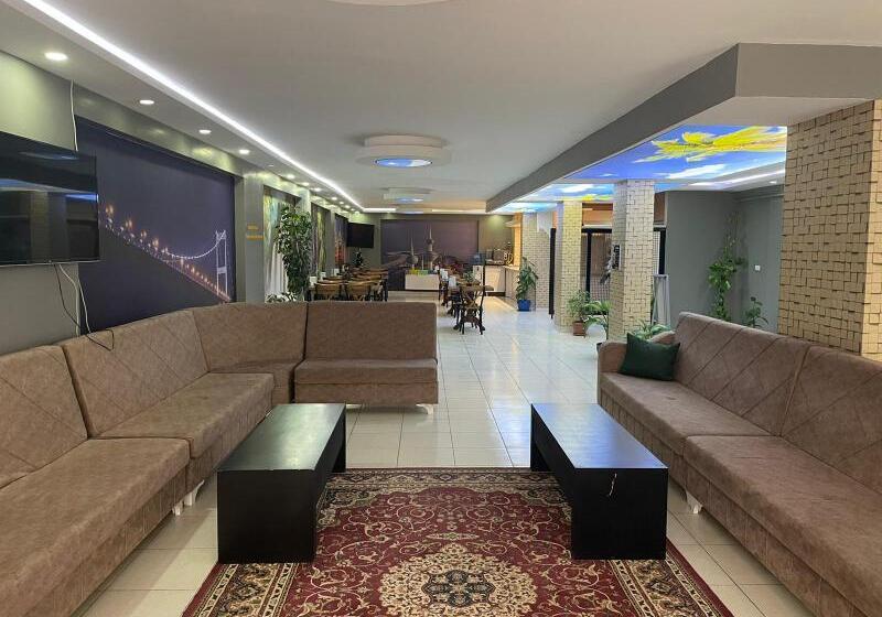 민박 Comfort Hotel Van