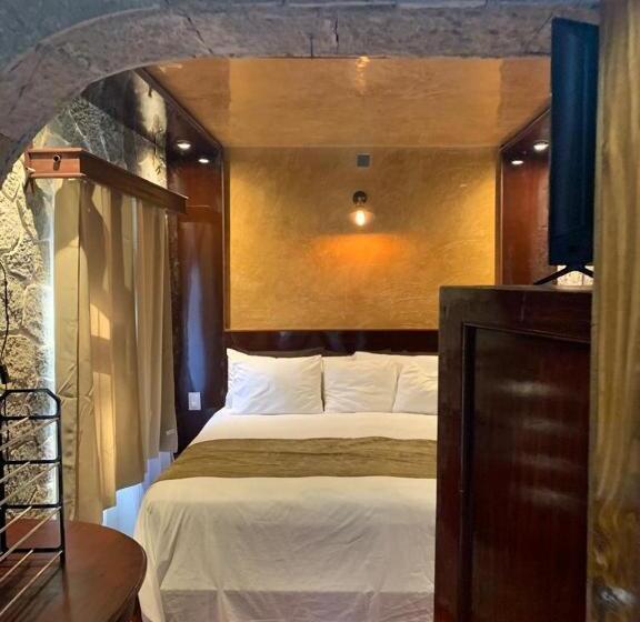 هتل Boutique Tekali Inn