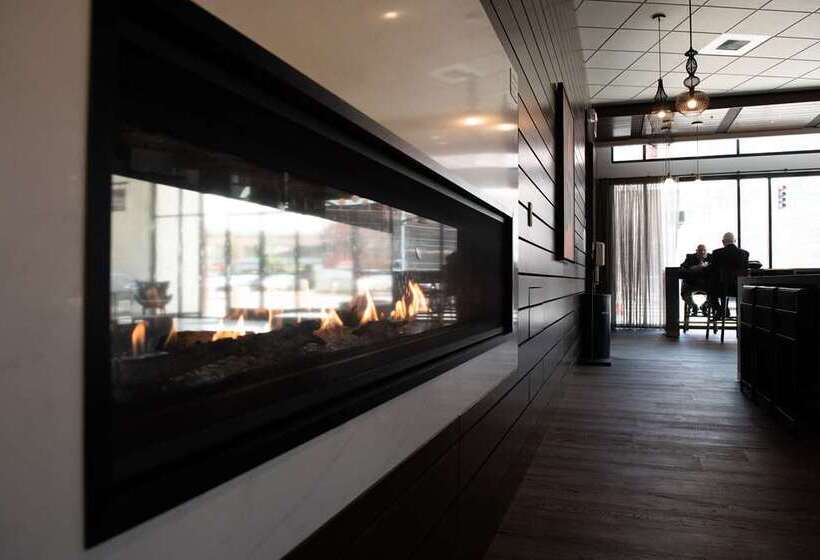 هتل Hilton Garden Inn Redmond Seattle