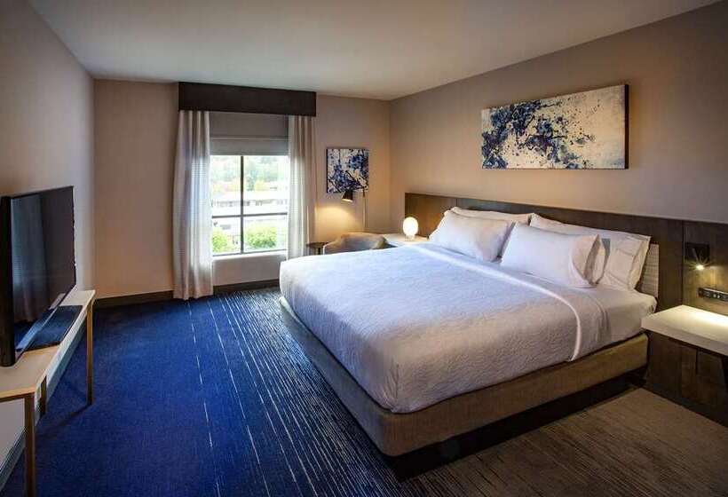 هتل Hilton Garden Inn Redmond Seattle