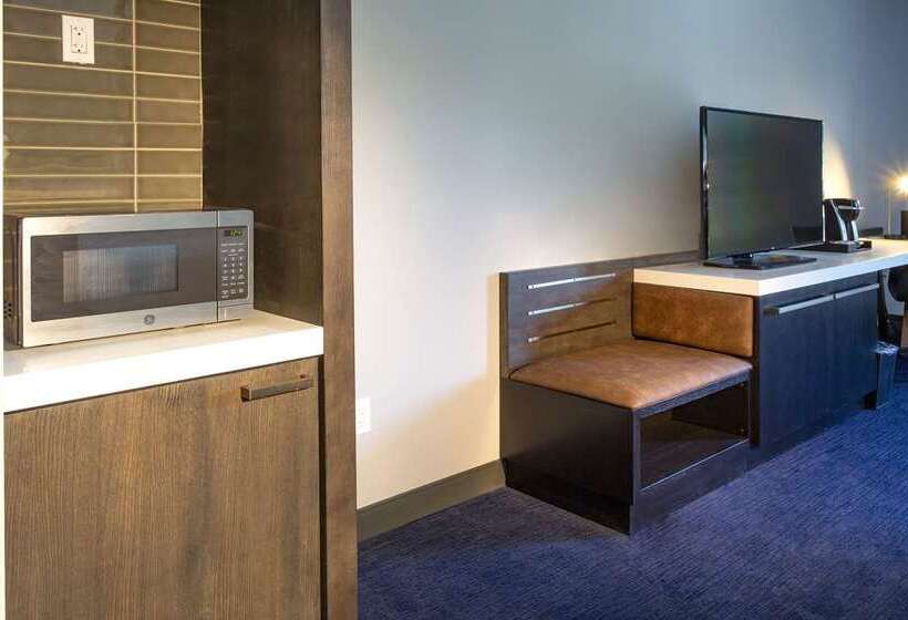 هتل Hilton Garden Inn Redmond Seattle