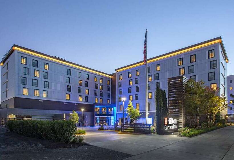هتل Hilton Garden Inn Redmond Seattle