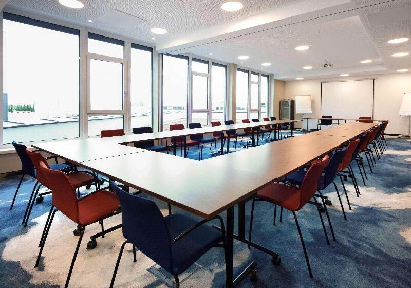 호텔 Ibis Styles Parndorf Neusiedler See