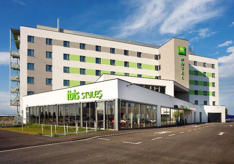 호텔 Ibis Styles Parndorf Neusiedler See