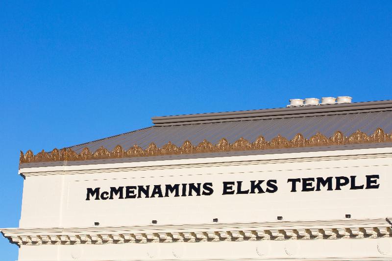 هتل Mcmenamins Elks Temple