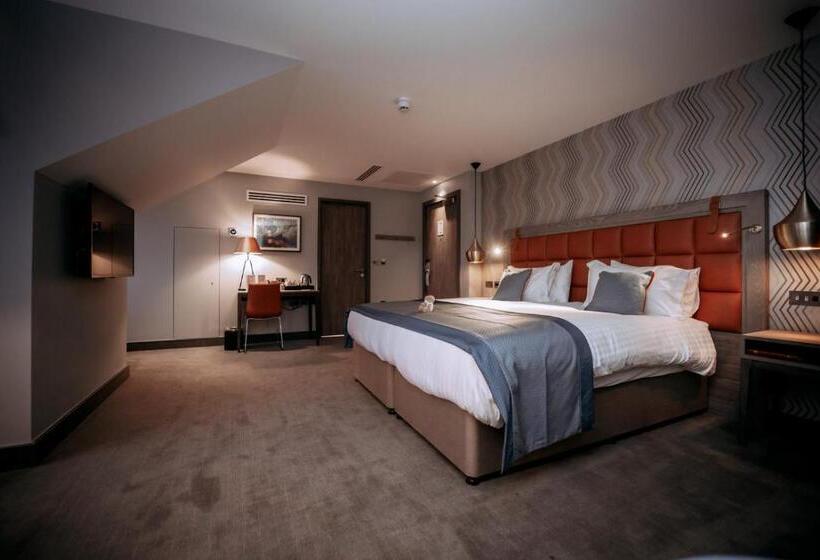 هتل The Tytherington