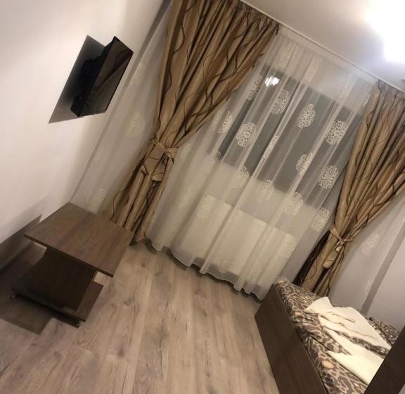 پانسیون New House