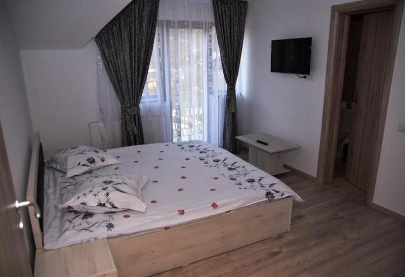 پانسیون New House