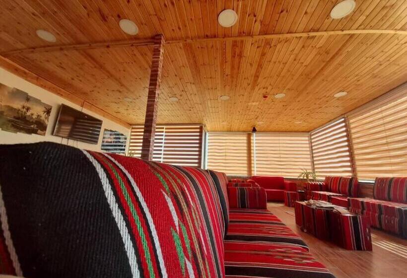 Petra Cabin Hostel