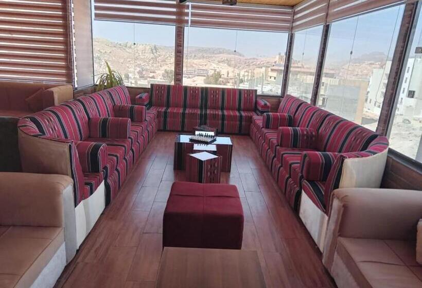 Petra Cabin Hostel