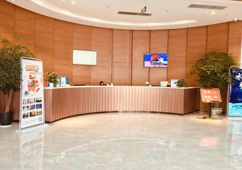 فندق Greentree Eastern Xiangyang Zhongyuan Xi Road