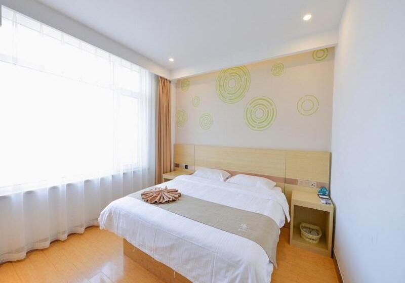 בית מלון כפרי Greentree Inn Dalian Dalian North Railway Station Express