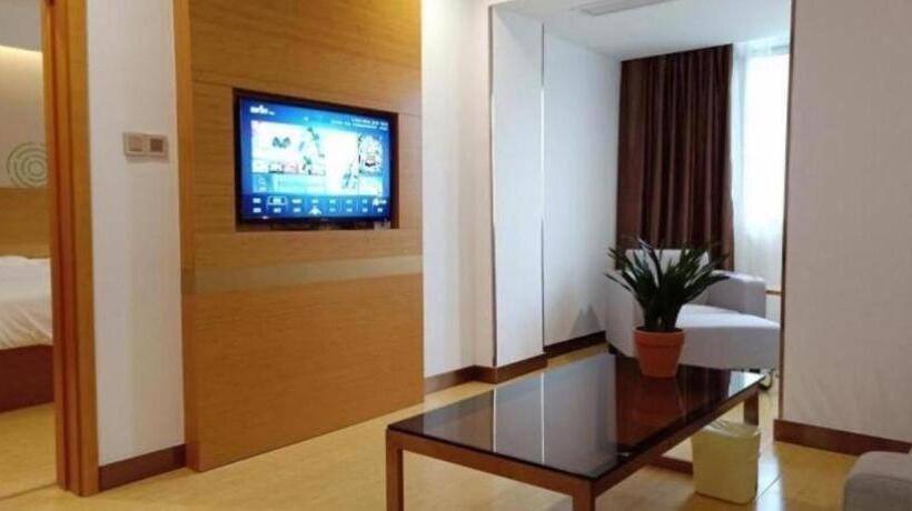 هتل Greentree Inn Fuyang Technician College