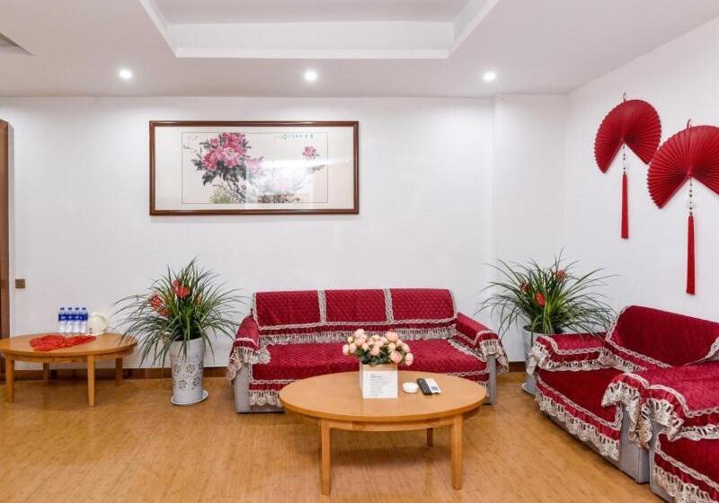 Отель Greentree Inn Xuchang Yucheng County Ziyun Avenue Business